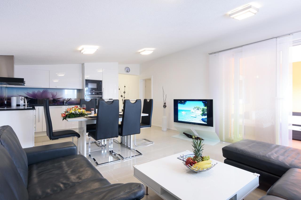 Studio Apartment Maslina Горни-Карин Экстерьер фото